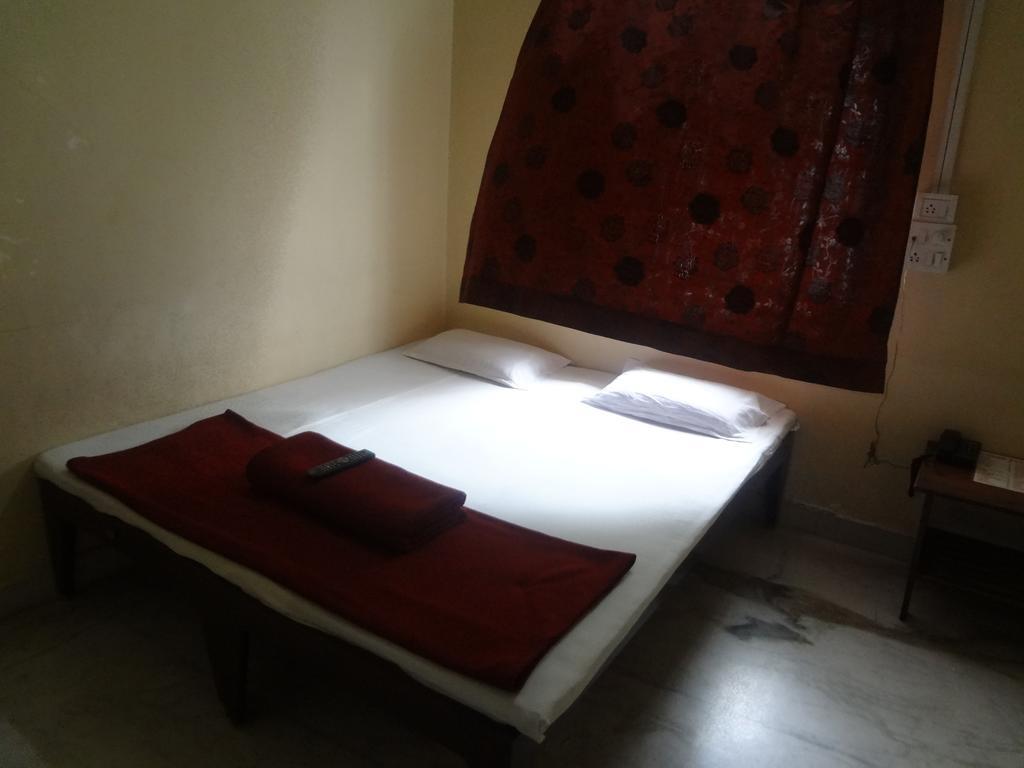 Hotel Rajmandir Pune Cameră foto